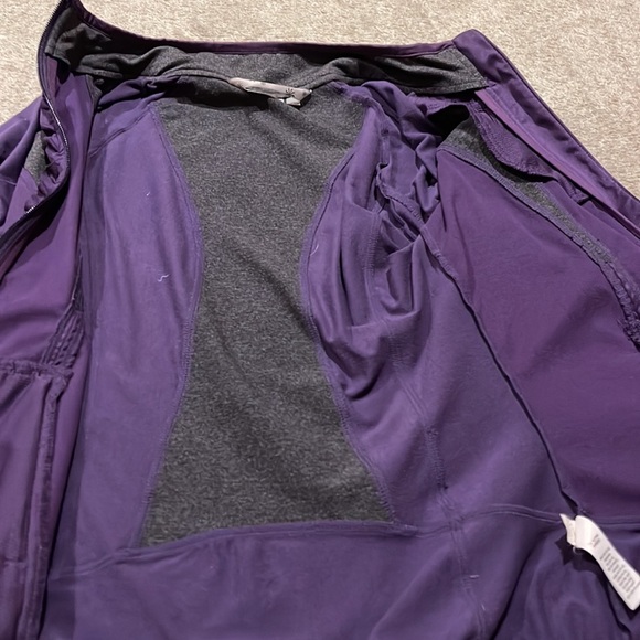 Athleta Jacket Prevail Running jacket Size XS - Picture 6 of 13